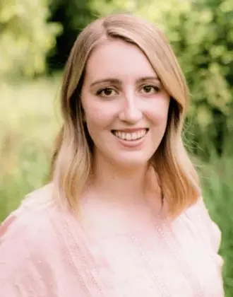 Ashlee Allan, CSW, a therapist at Willow Therapy.