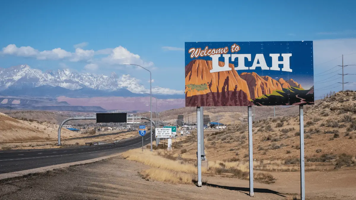 welcome to utah sign